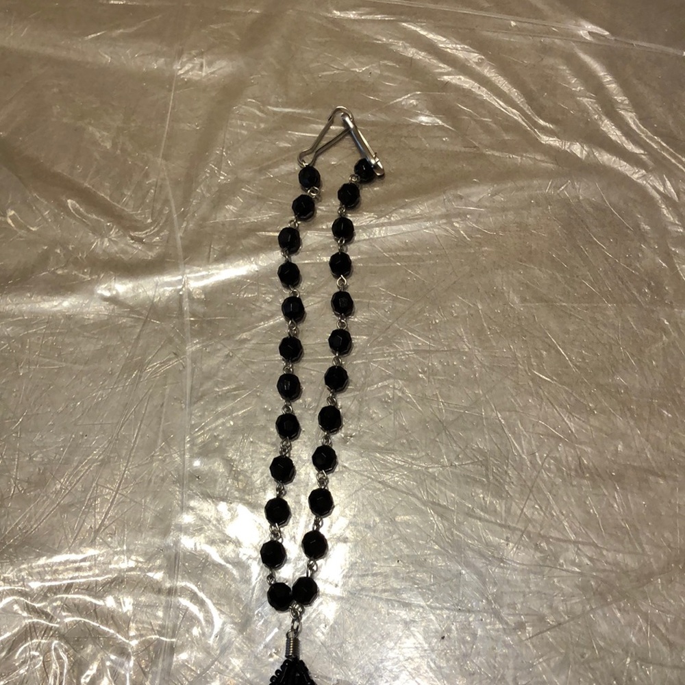 Dangling Vintage Black Choker Necklace - Picture 2 of 2